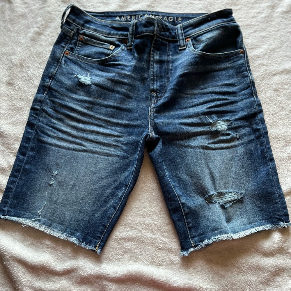 American Eagle men Jean shorts